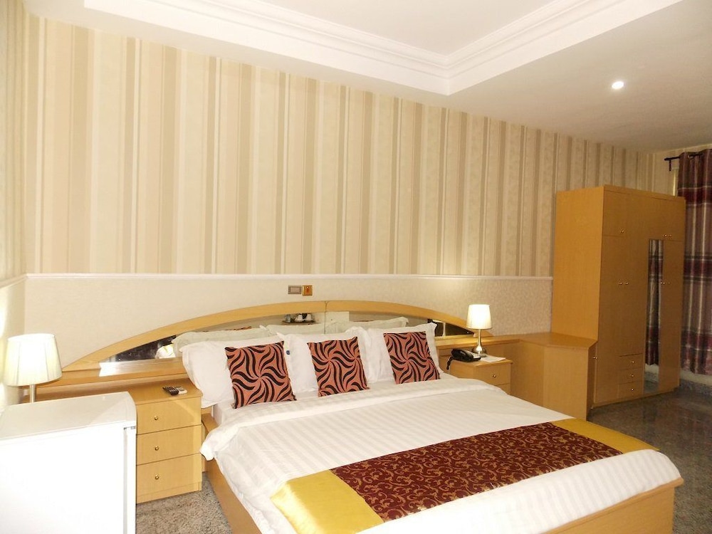 Best Western Plus Ajuji Hotel 11/29