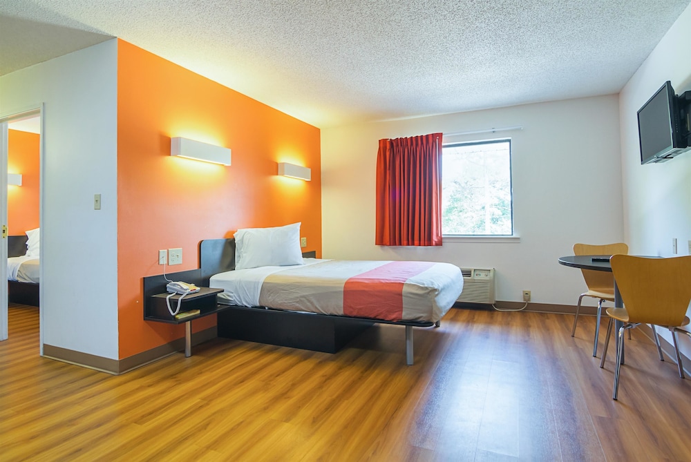 Motel6 Jonesboro, GA 21/62
