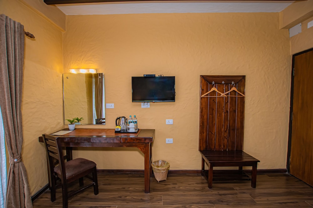 Pokhara Boutique Hotel 8/50