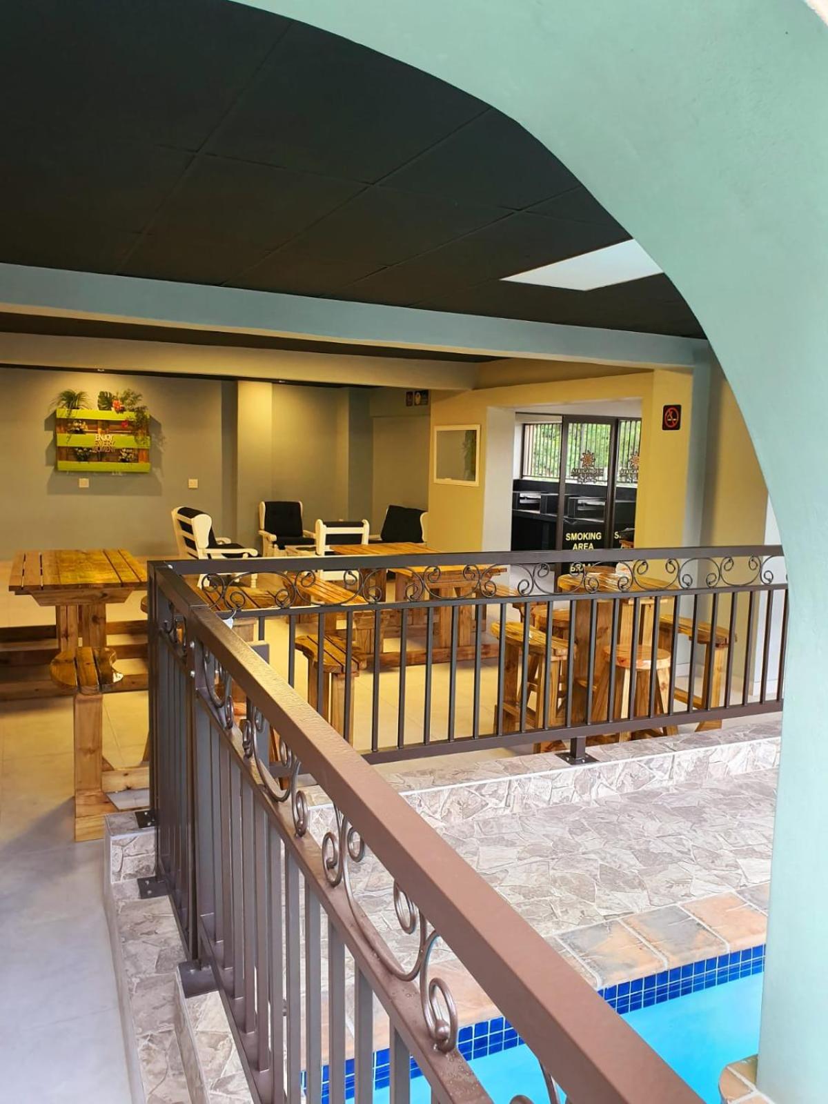 African Sun Lodge 2/32