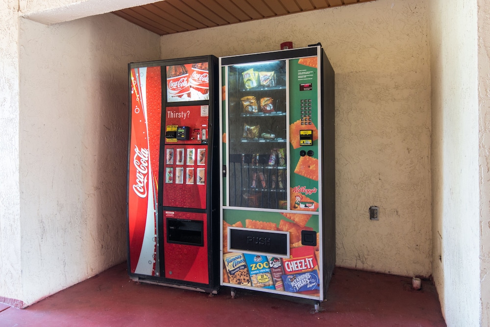 Motel6 Ennis, TX 45/66