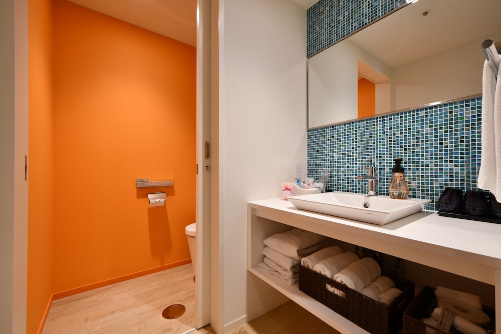 Hotel Art Stay Naha 10/66