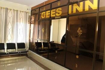 Gees Inn 11/16