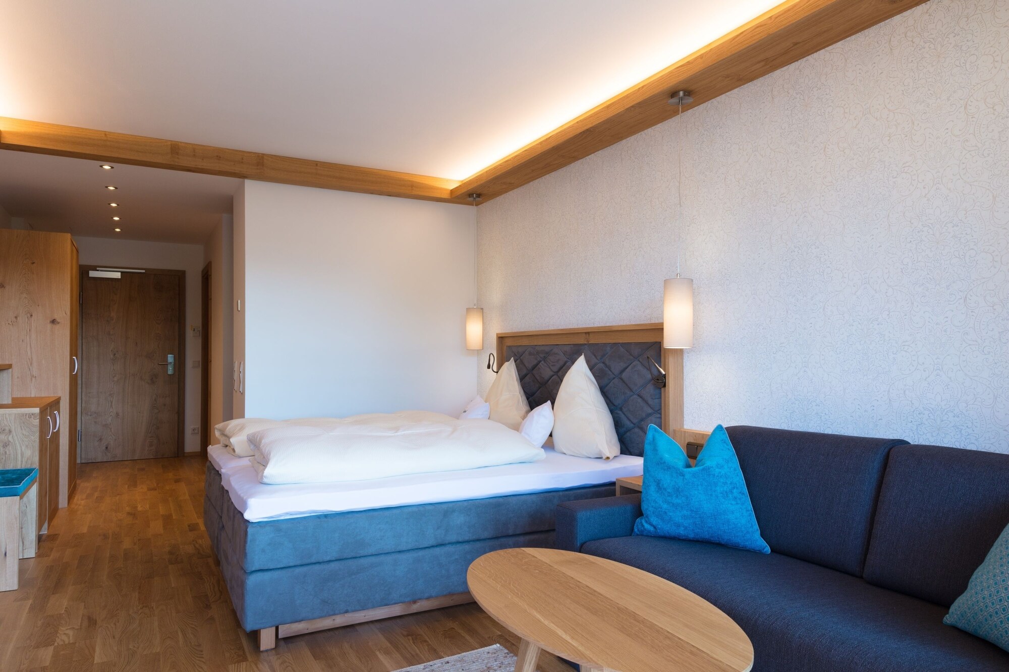 Premium, King Bed, Balcony, Hotel Sallerhof 3/7