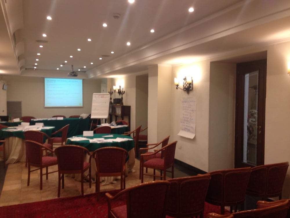 Real Orto Botanico Hotel 56/62