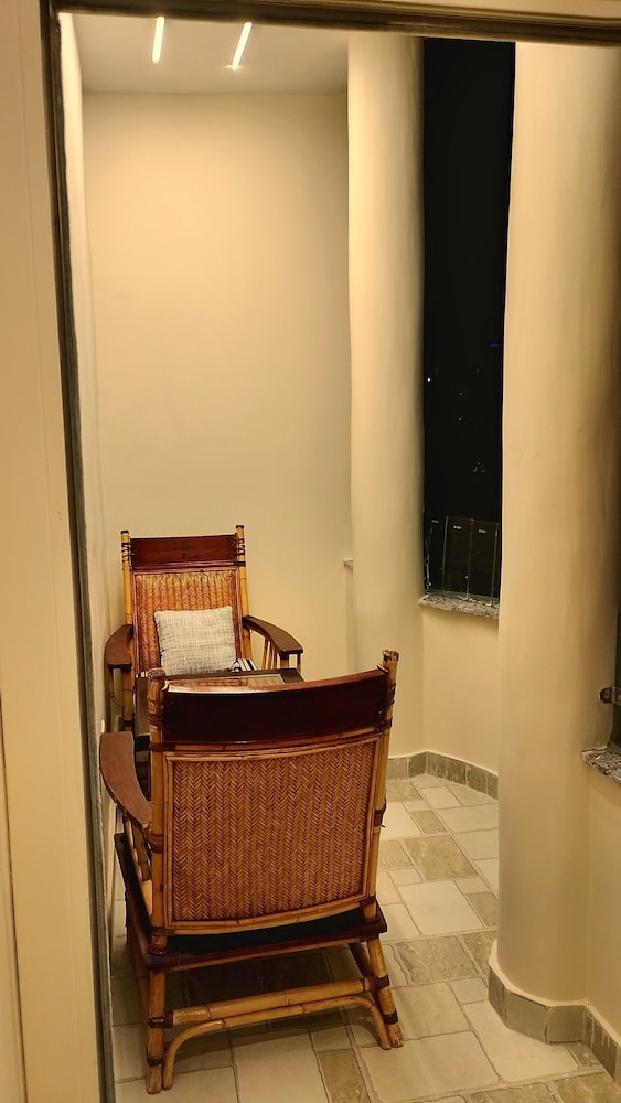 Nefri Pyramids Hotel 2/50