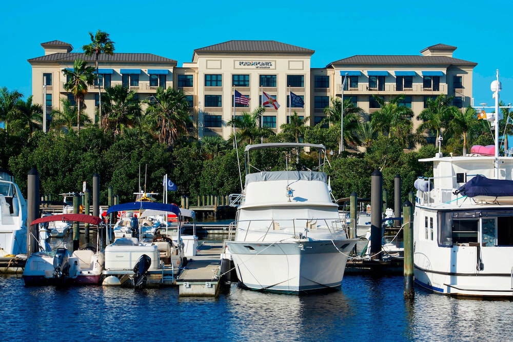 Four Points By Sheraton Punta Gorda Harborside 10/60