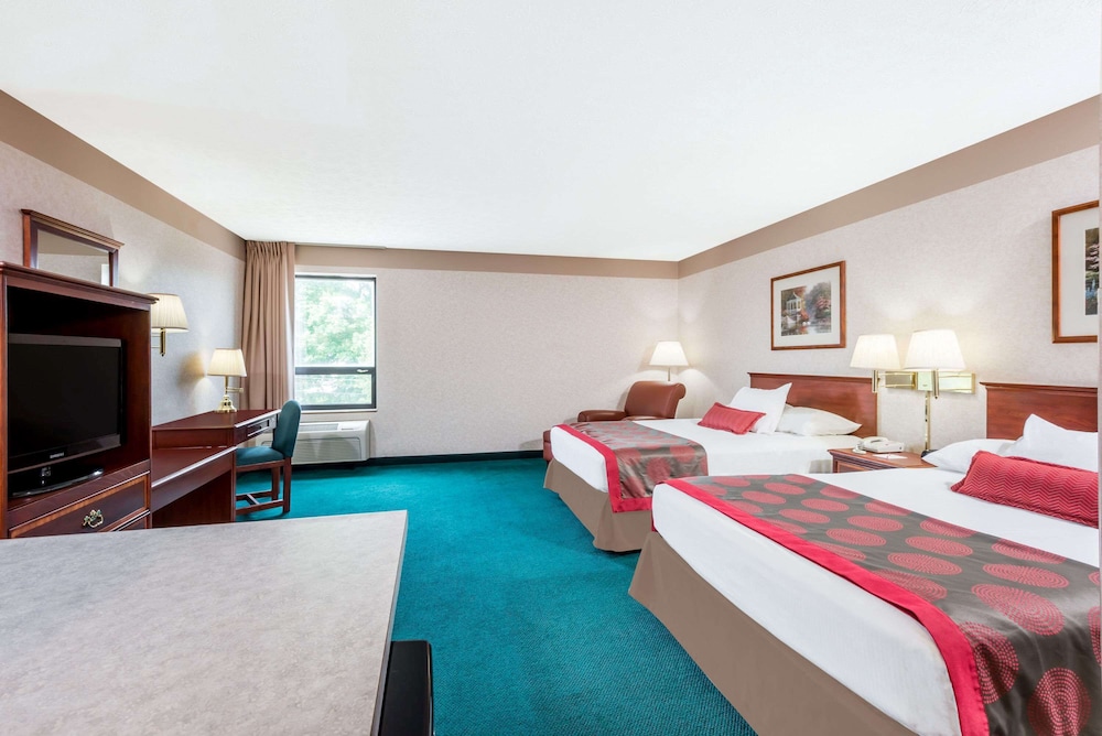 Ramada by Wyndham Strasburg Dover 8/31