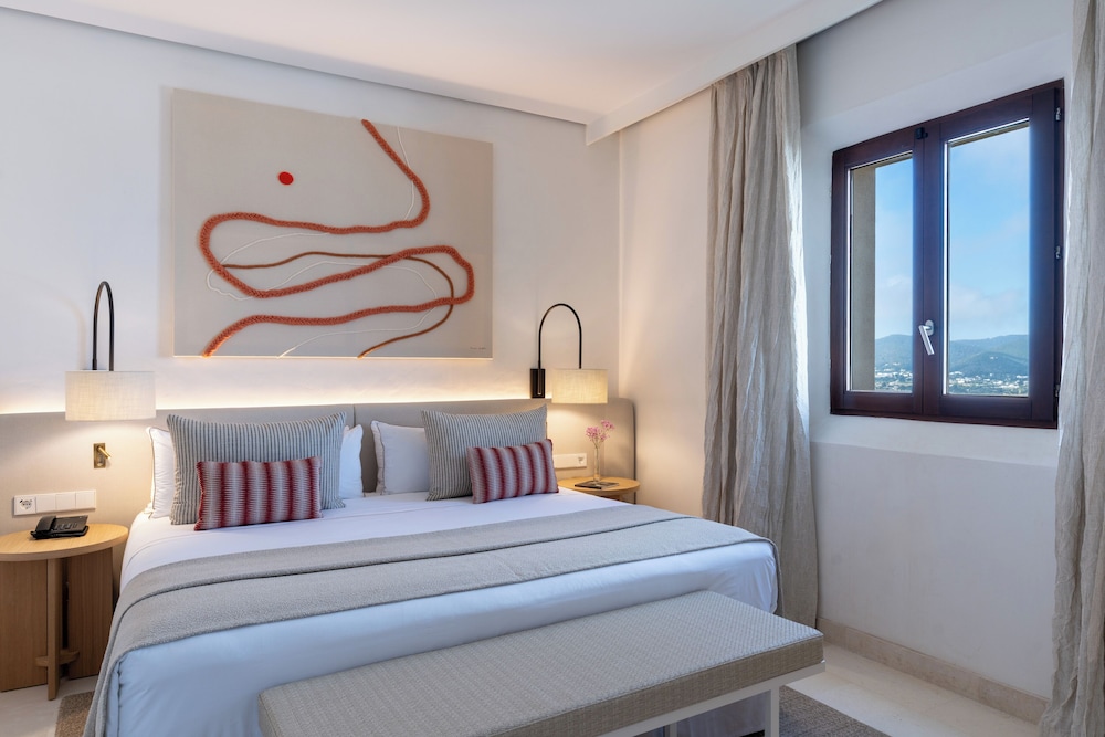 Parador de Ibiza 24/71