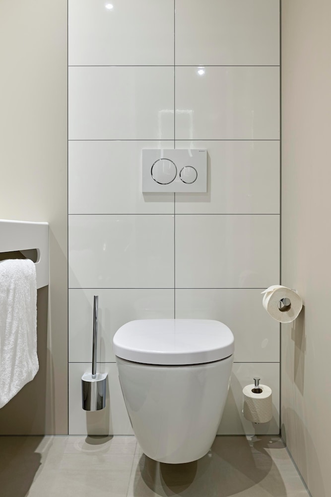 Premier Inn Stuttgart Zuffenhausen 37/44
