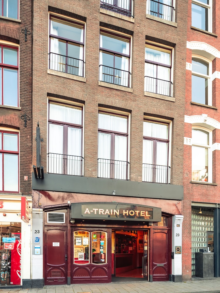 A-Train Hotel photo5