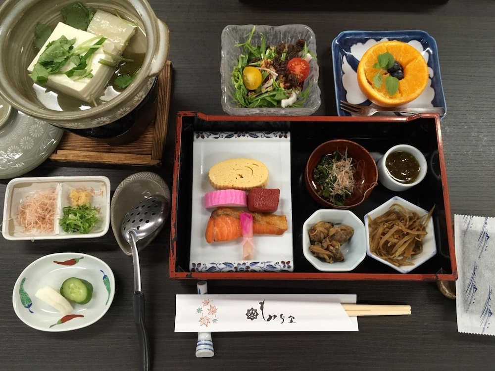 もみぢ家本館 高雄山荘 写真2