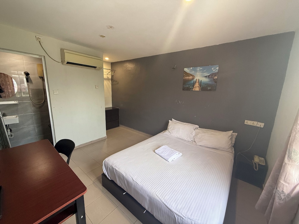 Tiong Nam Hotel 21/49