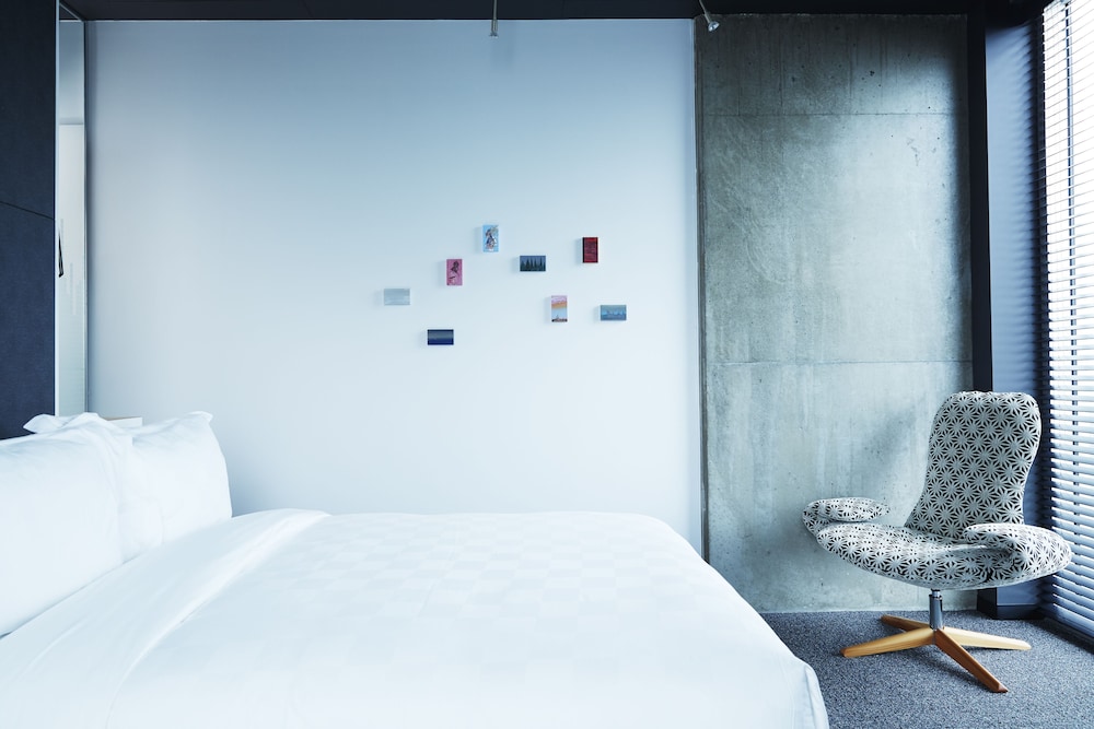 ALT HOTEL WINNIPEG 11/41