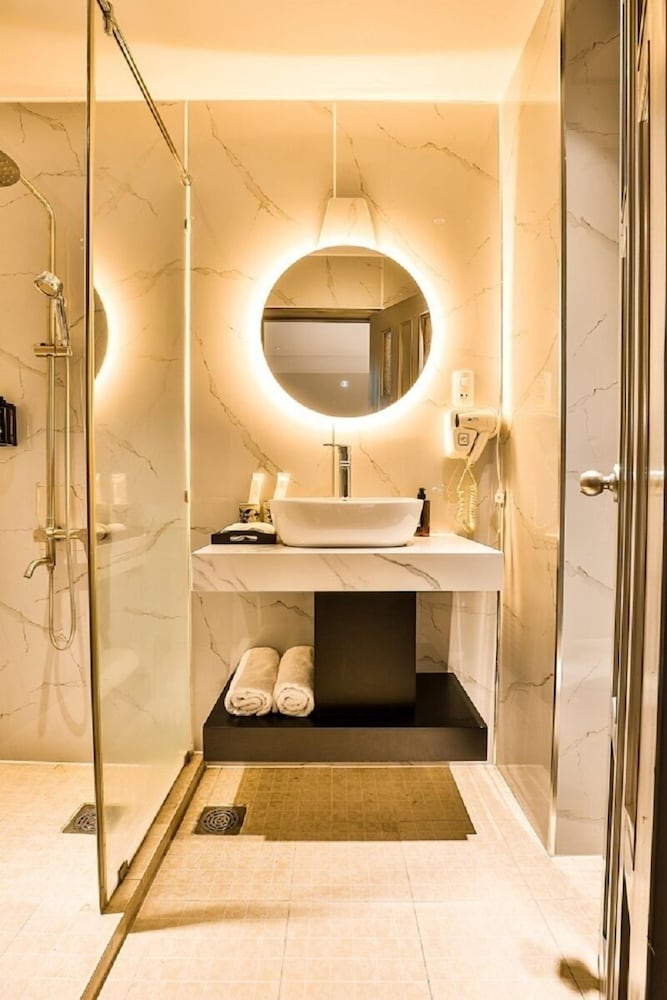 La Paix Sai Gon - Boutique Hotel 42/44