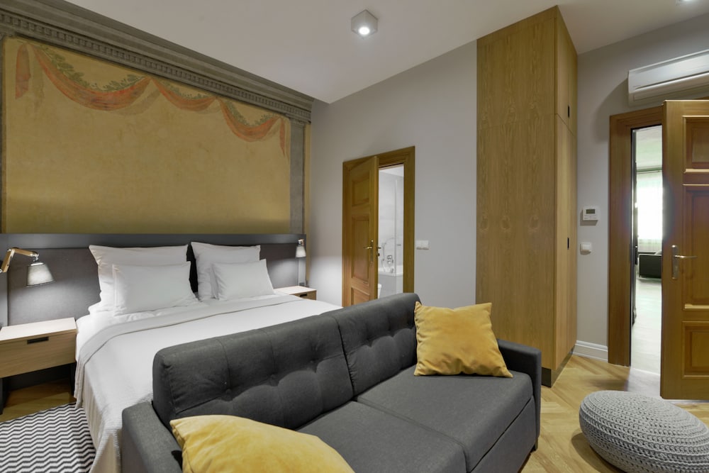 Stradonia Serviced Apartments 21/76