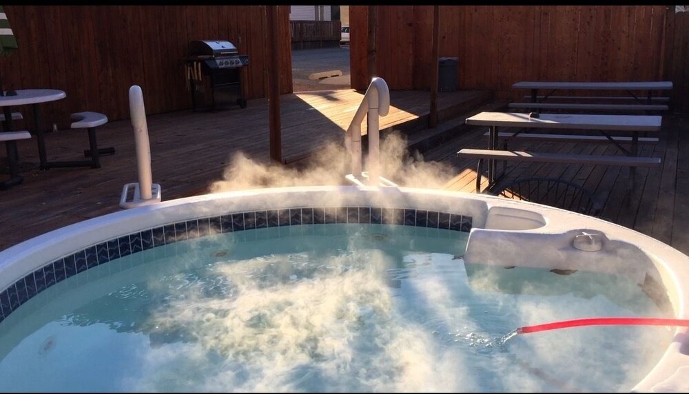Home Hotel Lava Hot Springs 6/20
