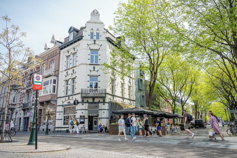 Alex Maastricht 39/45
