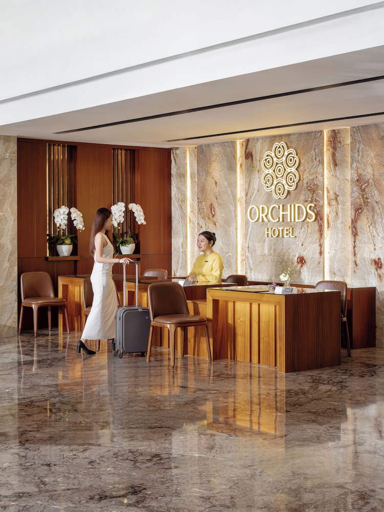 Orchids Hotel Saigon 8/70