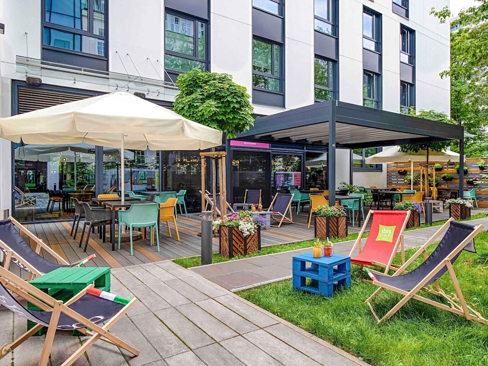 Ibis Styles Warszawa Centrum 67/76