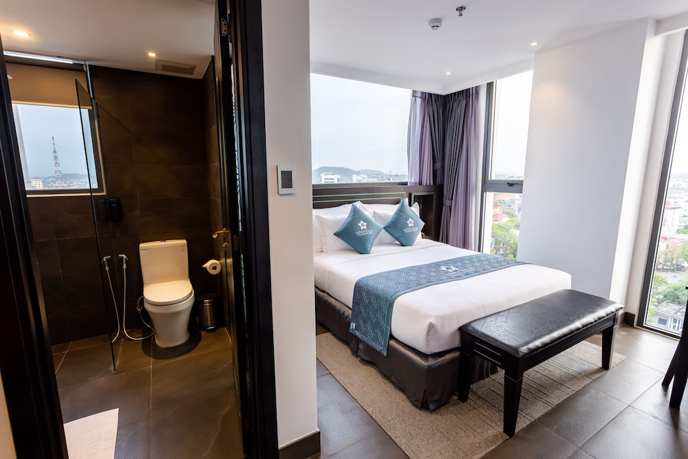White Lotus hotel Hue 24/50
