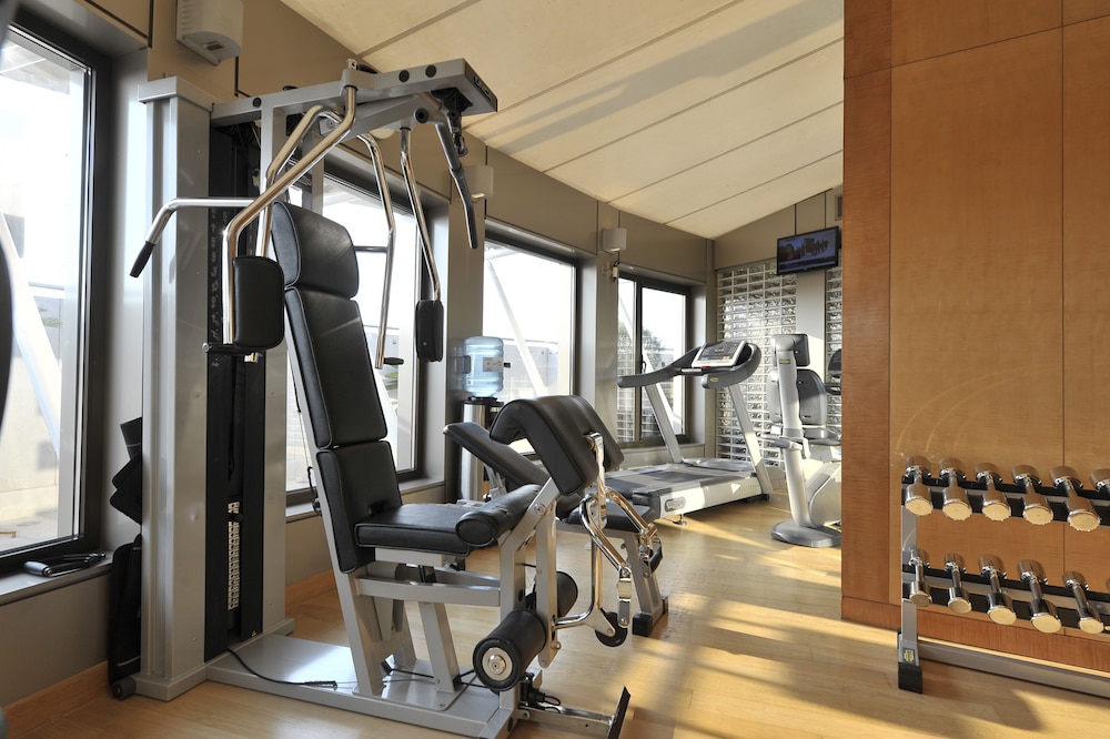 Melia Athens 46/73