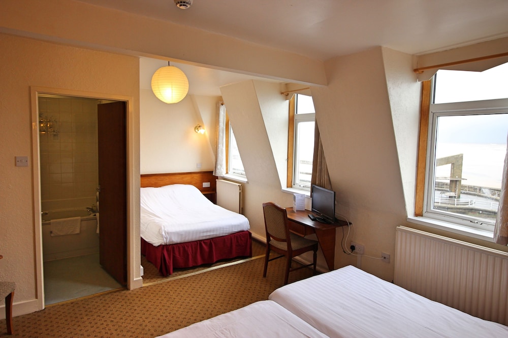 Headlands Hotel 26/50