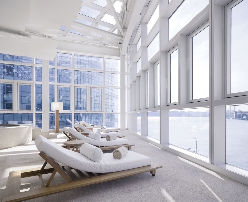 Park Hyatt Busan 46/69