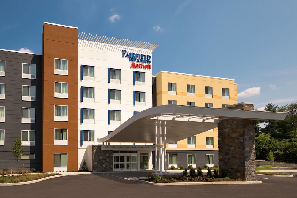 Fairfield Inn And Suites By Marriott Lancaster East At the Outlets 1/20