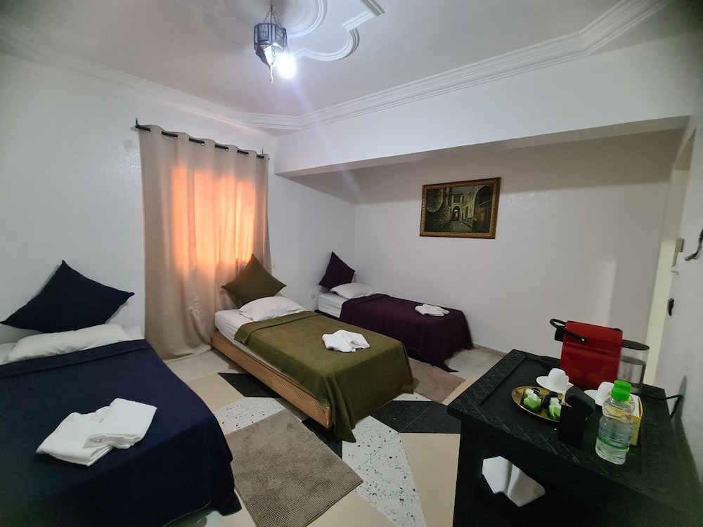 Appart Hotel Larbi 20/45