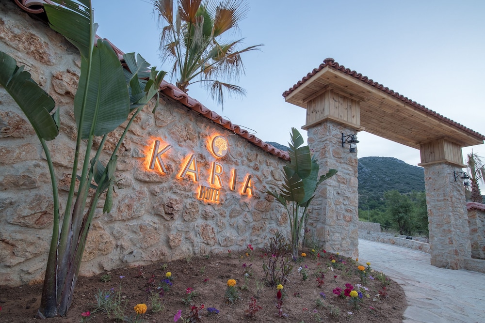 Karia Hotel Palamutbuku 2/21