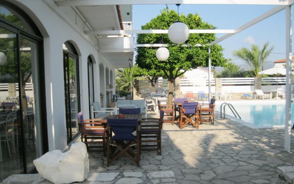 Apollon Hotel 18/28