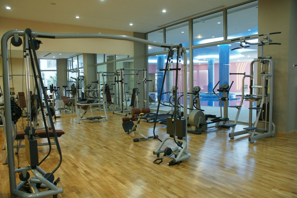 Atrium Platinum Luxury Resort 25/50