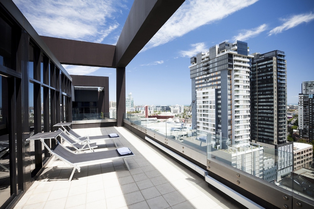 Mantra Southbank Melbourne 35/70