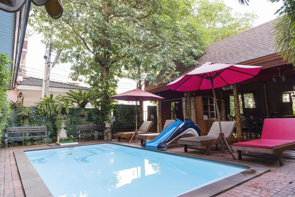 Orchid Resort 44/46