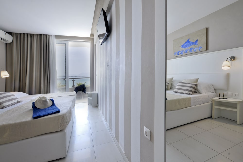 Sidari Beach Hotel 81/81