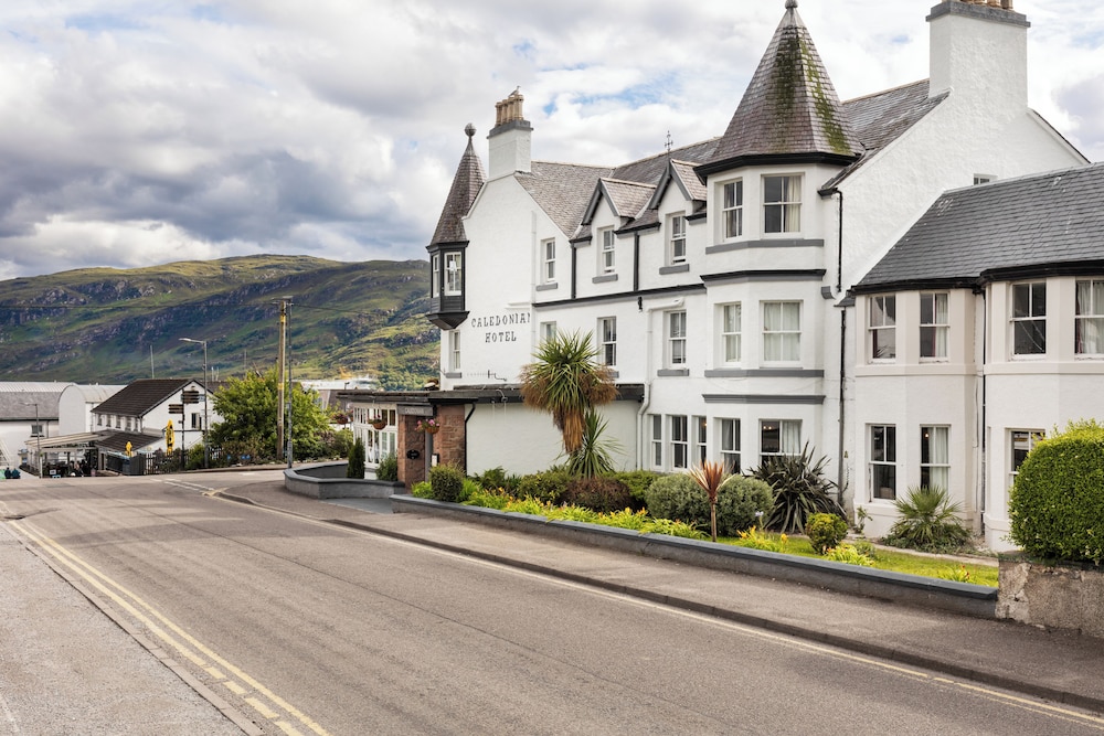 Caledonian Hotel Ullapool 55/62