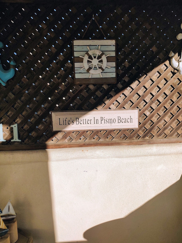 Pacific Plaza Resort 8/70