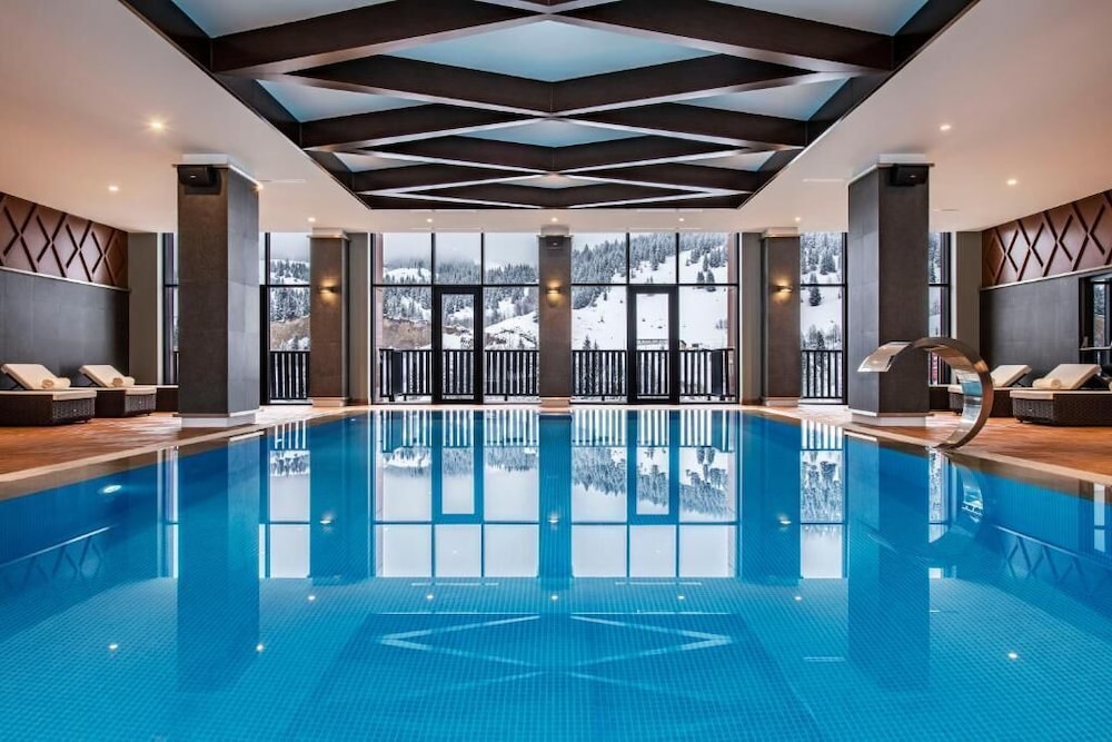 Ambassadori Goderdzi Hotel 25/50