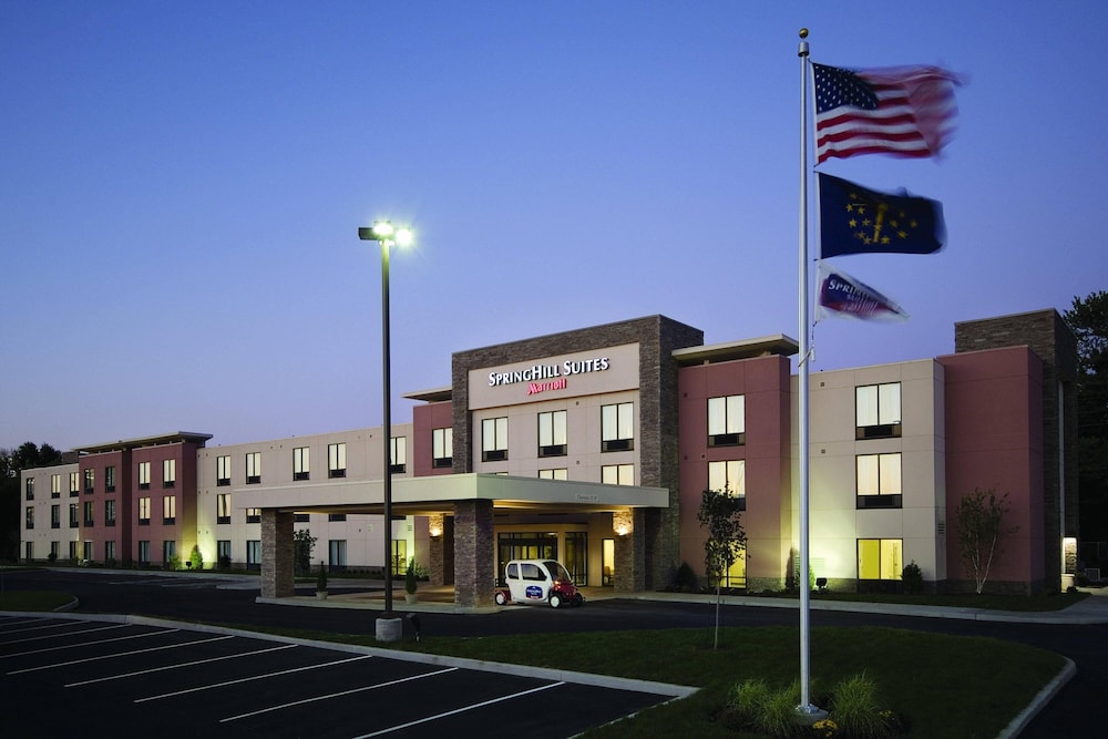 SpringHill Suites by Marriott Terre Haute 1/23
