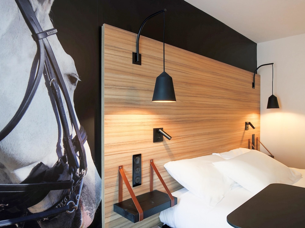 ibis Styles Laval Centre Gare 24/67
