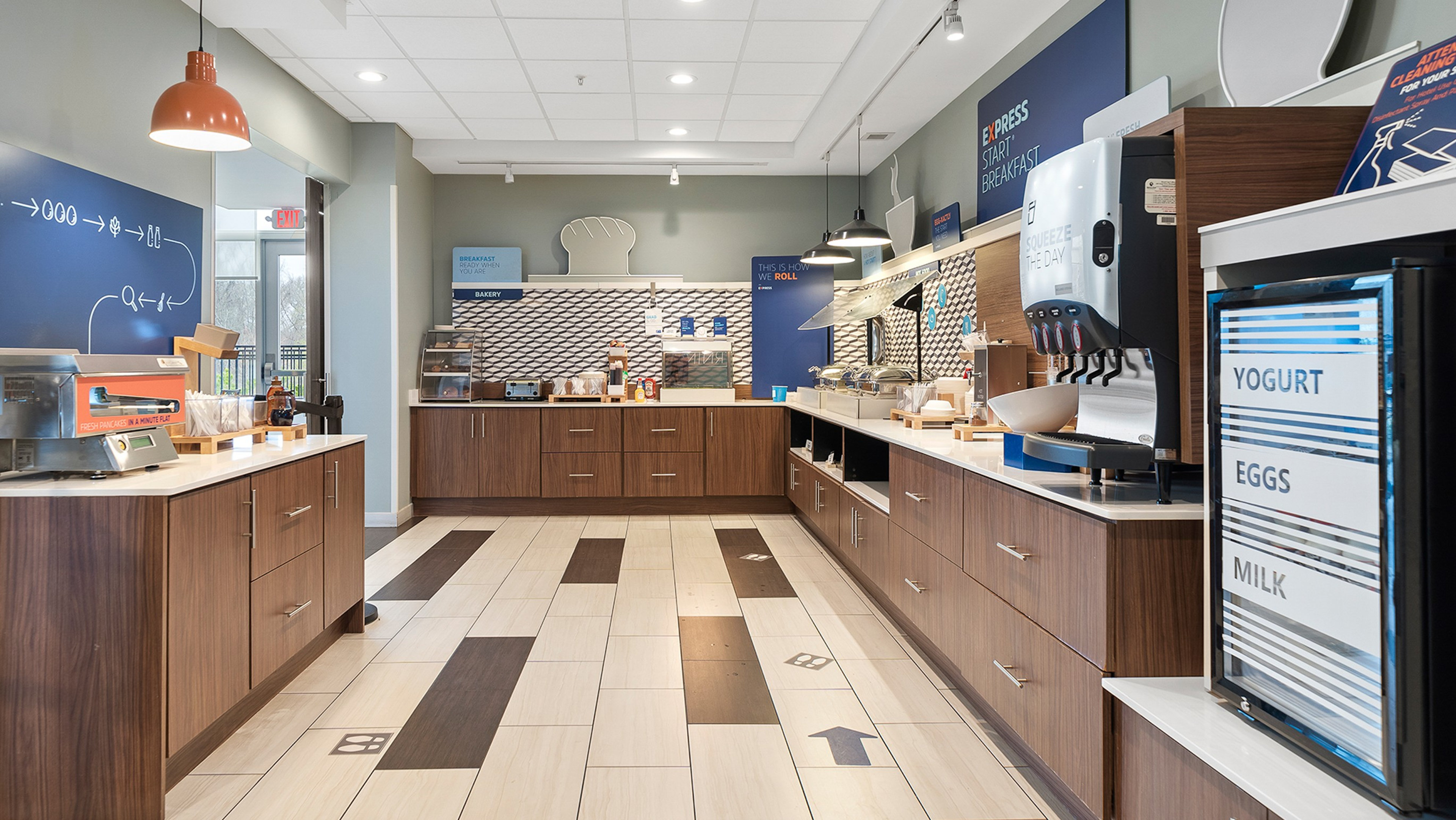 Holiday Inn Express Macon North 10/69