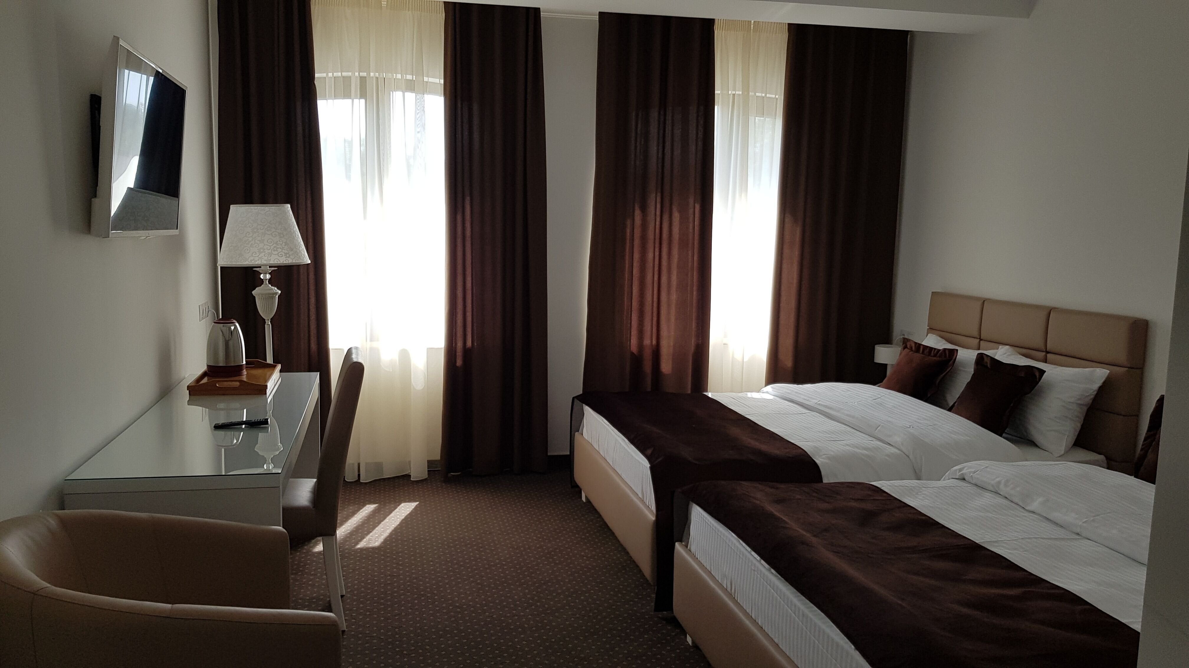 STANDARD, TWIN BEDS