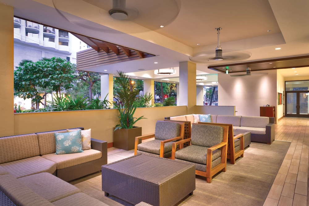 Hyatt Place Waikiki Beach 43/71
