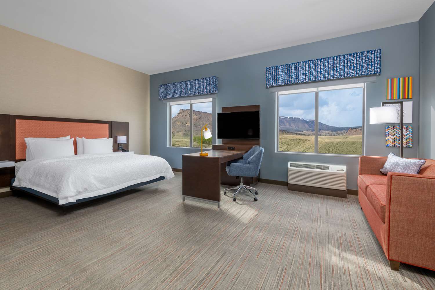 Hampton Inn Suites Cody Wy 11/28