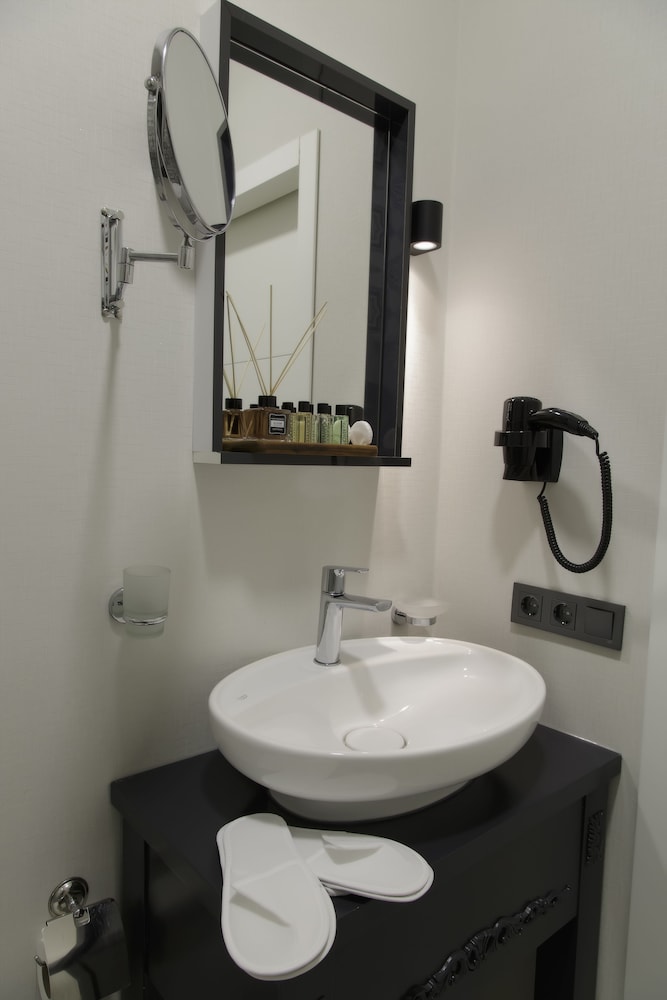 Des Suites Hotel 24/53