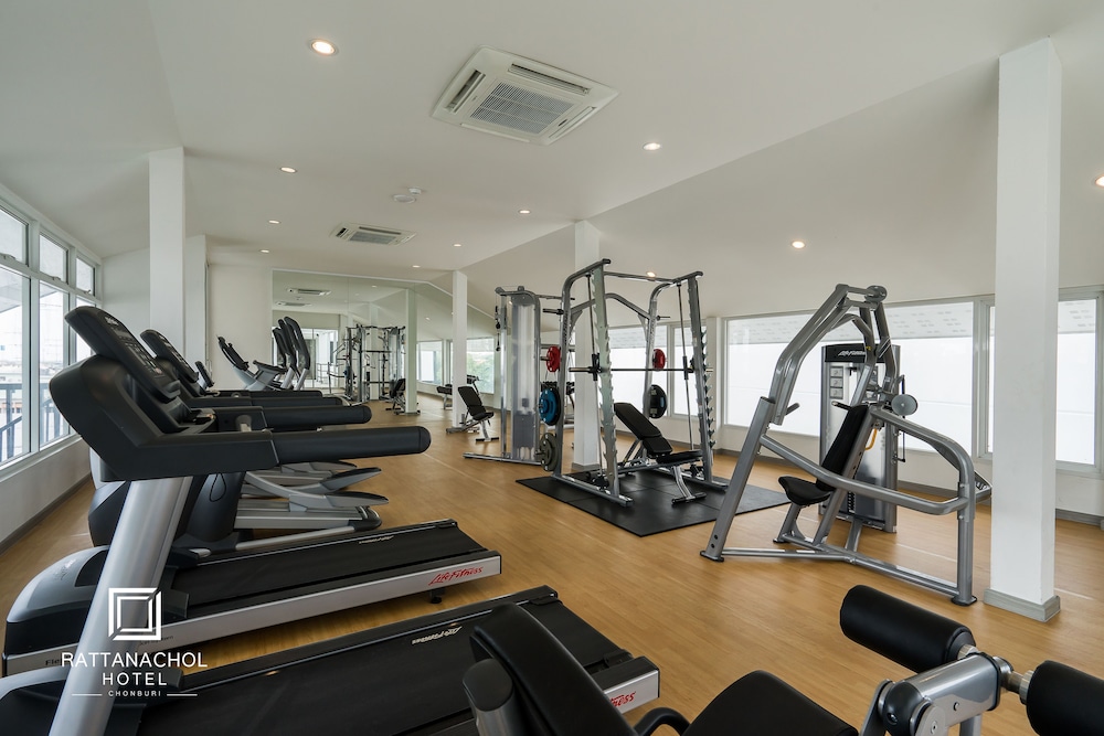 Rattanachol Hotel 25/50