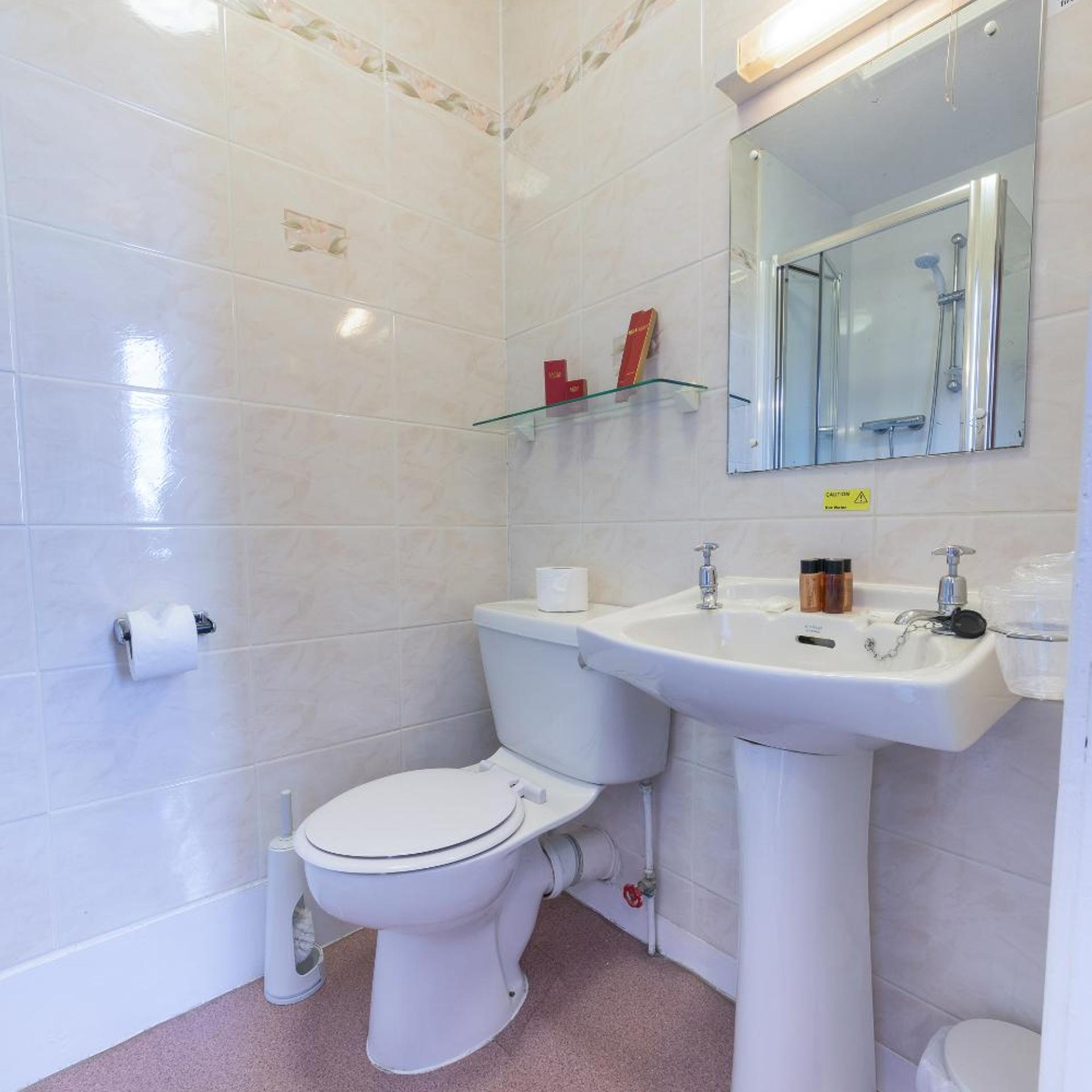 Muthu Royal Thurso Hotel 43/45