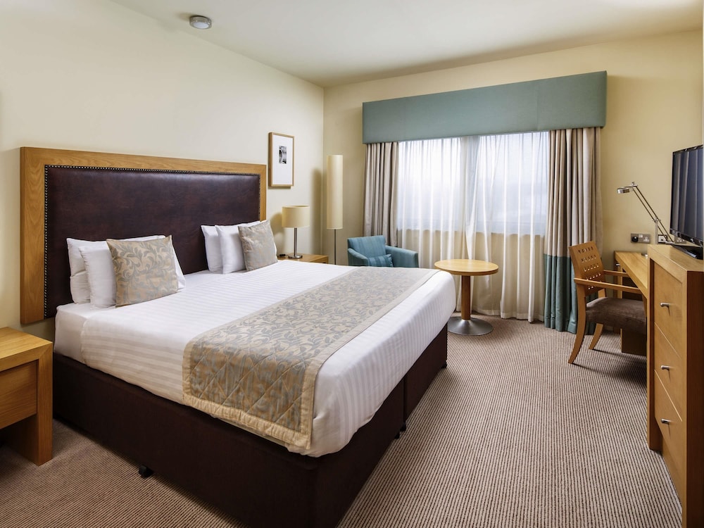 CLASSIC, KING BED