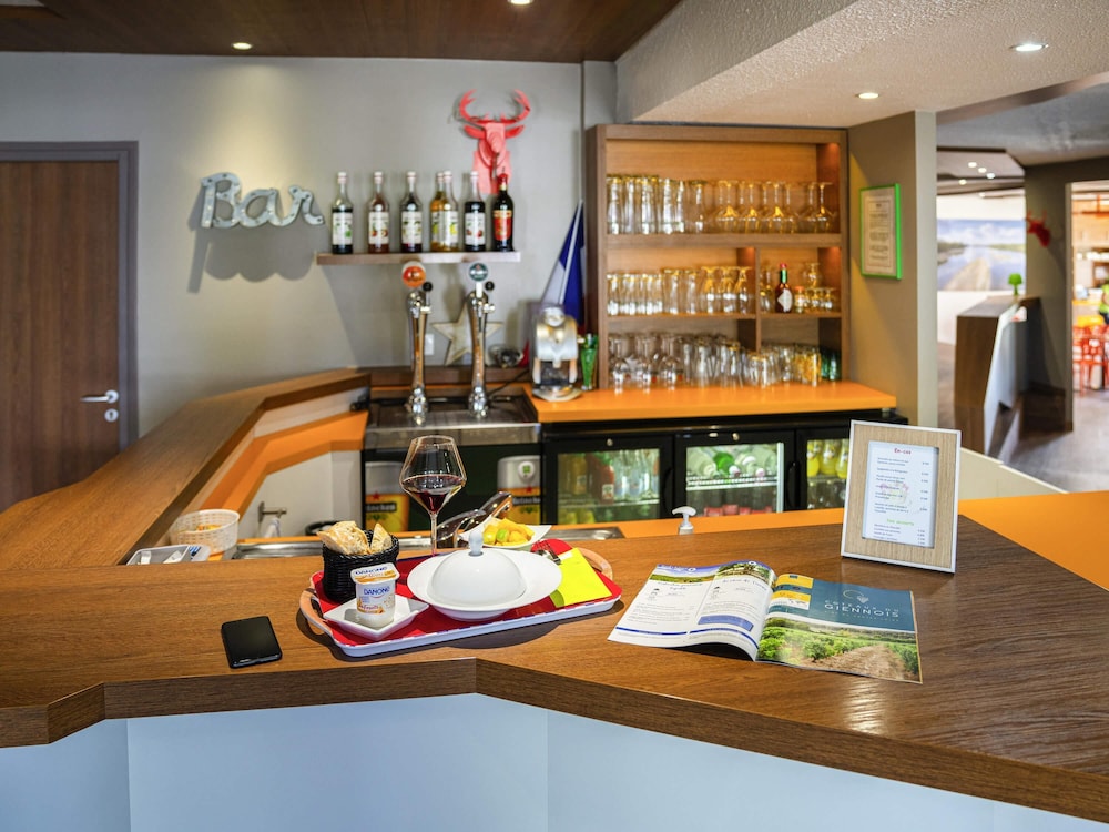Ibis Styles Gien 36/52
